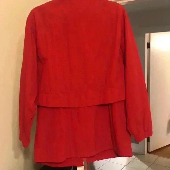 Eddie Bauer coat. - Picture 4 of 6